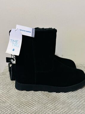 Time and Tru Black Genuine Leather Fur-Trim Ankle Boots